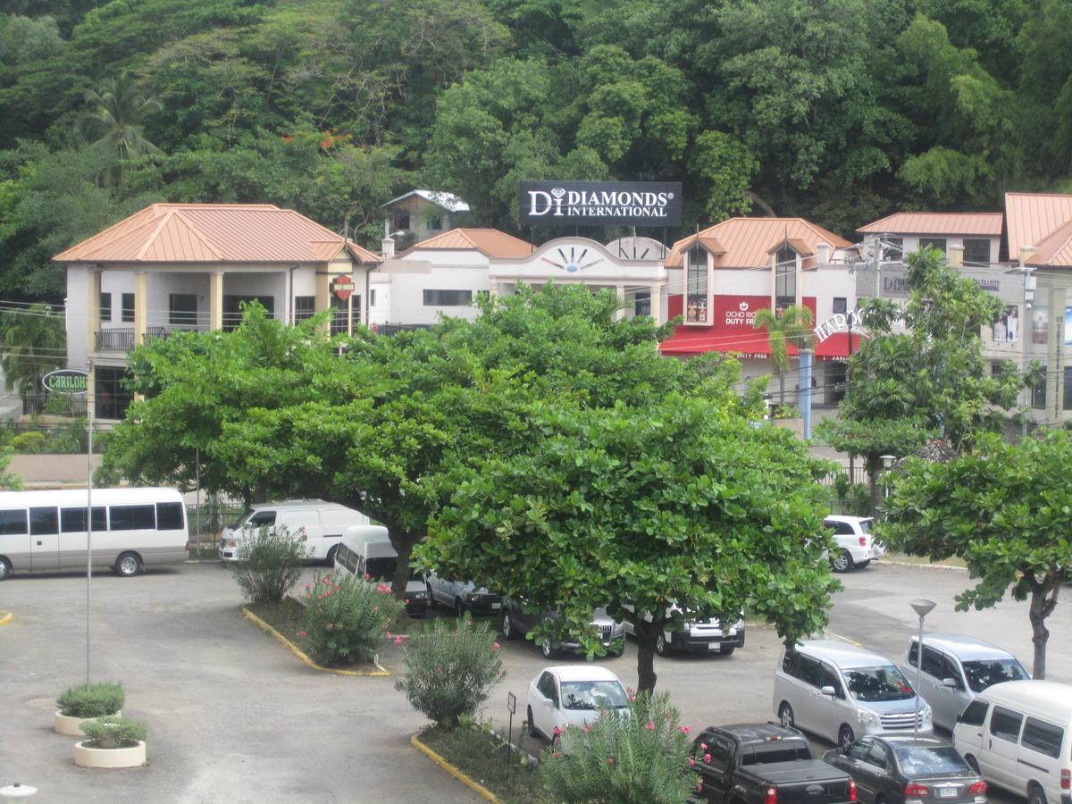 Ferienwohnung Mcfarlane'S Place Ocho Rios Exterior foto